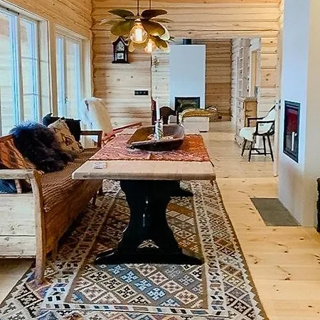 Log With Panoramic Views Of Hallingskarvet *